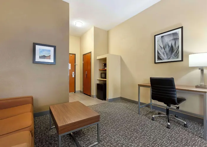Western Surprise-phoenix Nw Hotel 3*